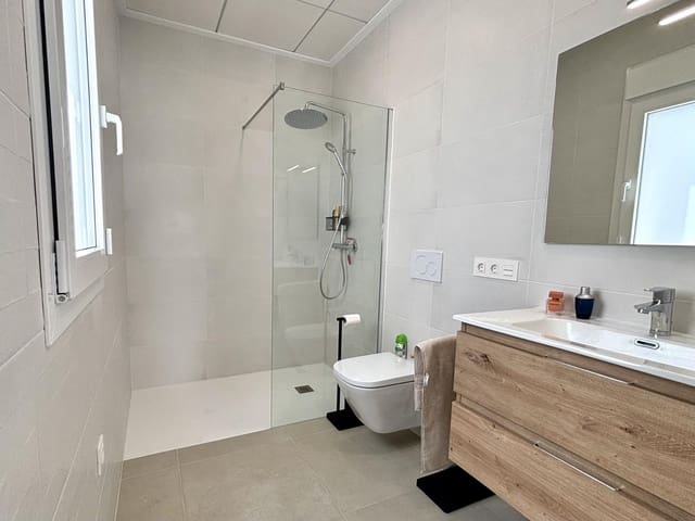 3 chambre Villa/Maison à vendre à Ciudad Quesada, Rojales avec piscine garage - 479 000 € (Ref: 9577023)