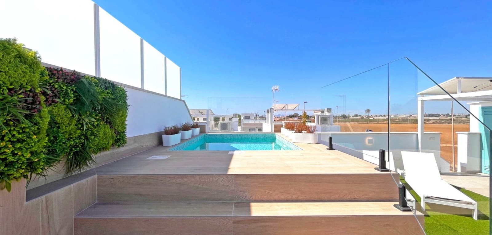 Casa de 3 habitaciones en Torrevieja en venta - 395.000 € (Ref: 9577708)