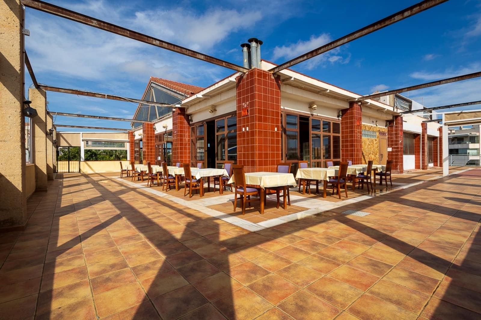 1 makuuhuone Kaupallinen myytävänä paikassa Los Dolses - 269 000 € (Ref: 9577854)