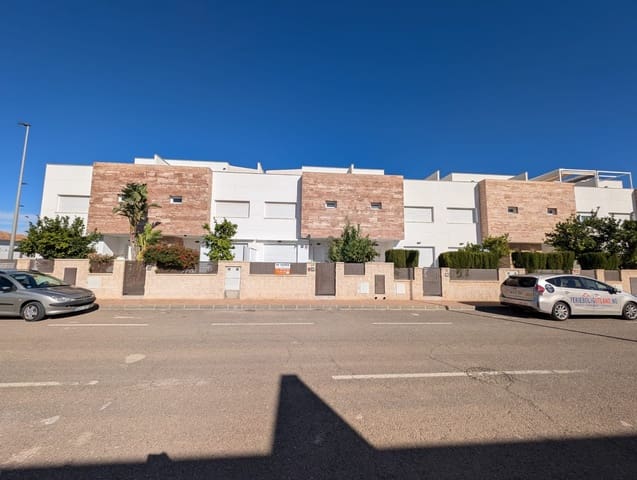 4 camera da letto Casa in vendita in San Pedro del Pinatar con piscina garage - 359.000 € (Rif: 9577924)