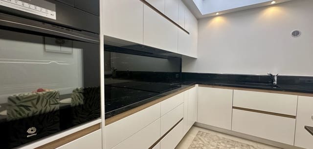 3 slaapkamer Huis te koop in Orihuela Costa, Orihuela met zwembad garage - € 249.000 (Ref: 9577997)