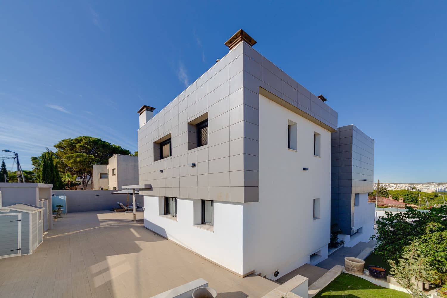 3 sypialnia Willa na sprzedaż w Los Balcones z garażem - 1 250 000 € (Ref: 9593451)