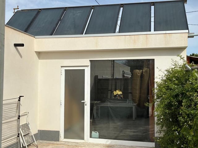 5 bedroom Villa for sale in Crevillente / Crevillent with garage - € 475,000 (Ref: 9593463)