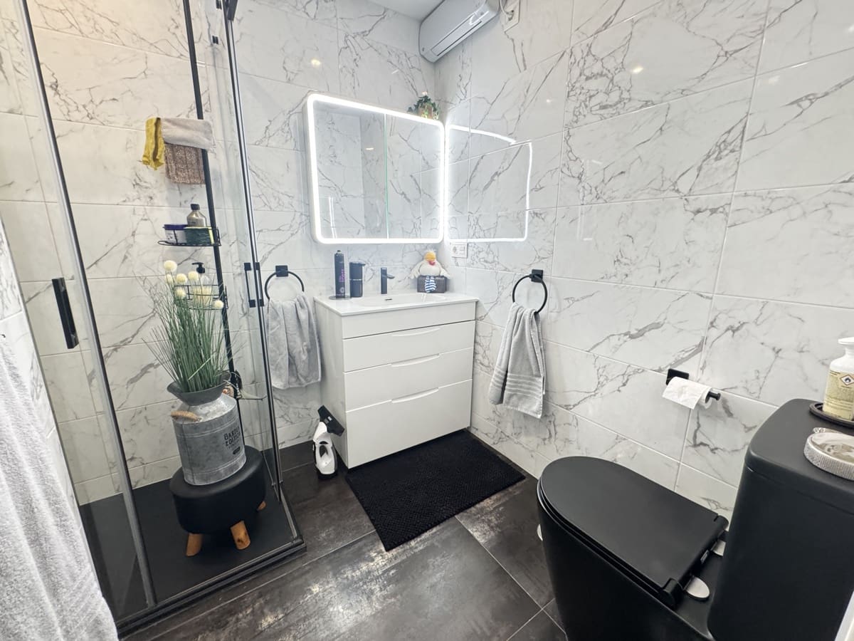 2 soveværelse Byhus til salg i Villamartin - € 356.900 (Ref: 9593502)