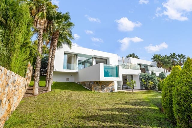 3 chambre Villa/Maison à vendre à Las Colinas Golf, Orihuela avec piscine garage - 950 000 € (Ref: 9593685)