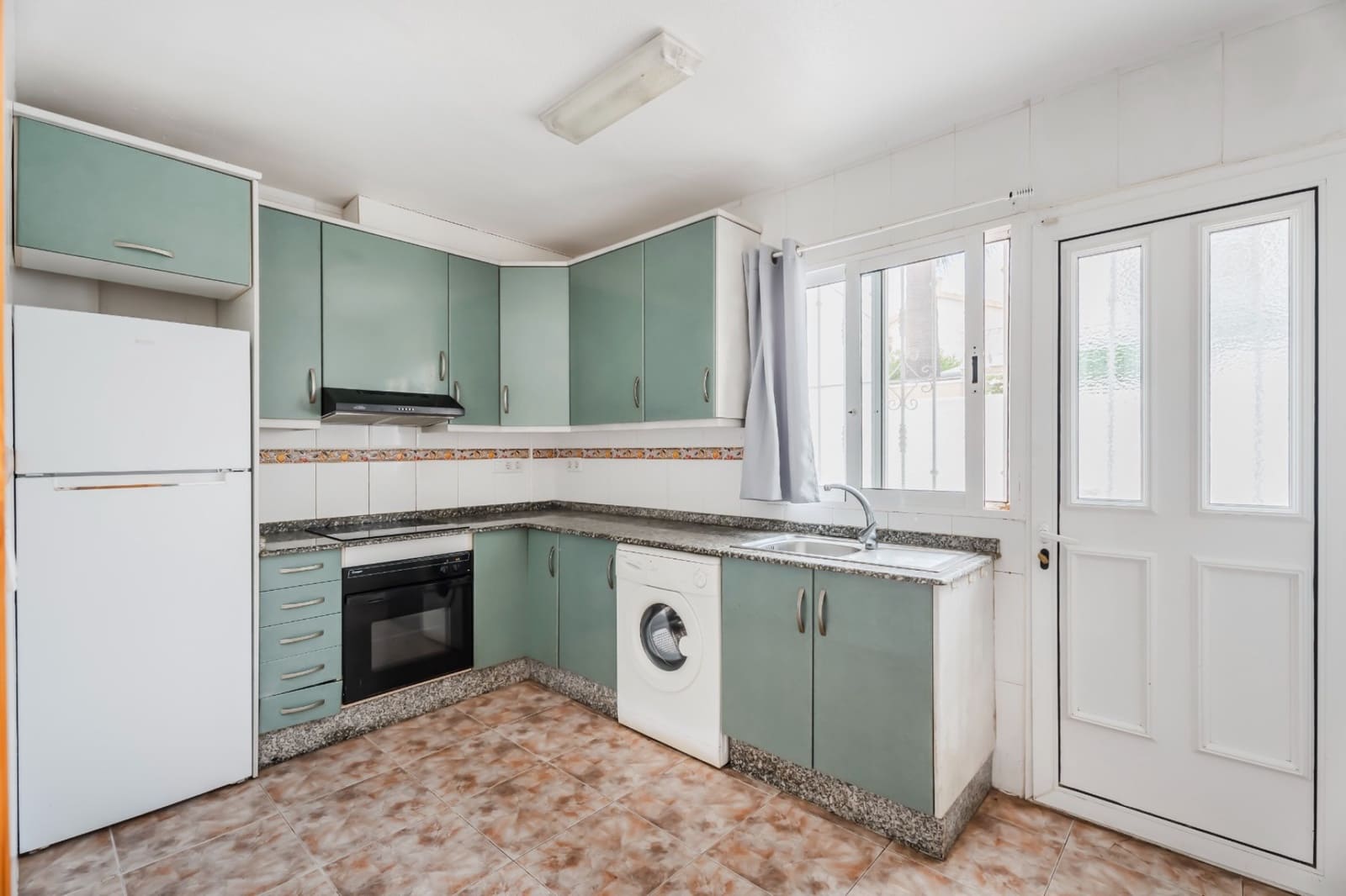 3 slaapkamer Huis te koop in Orihuela Costa met zwembad - € 189.000 (Ref: 9593695)