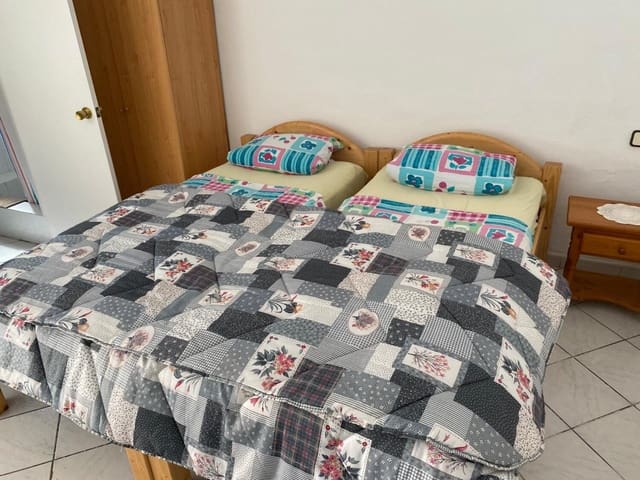 4 quarto Moradia para venda em Villamartin, Orihuela - 550 000 € (Ref: 9593744)