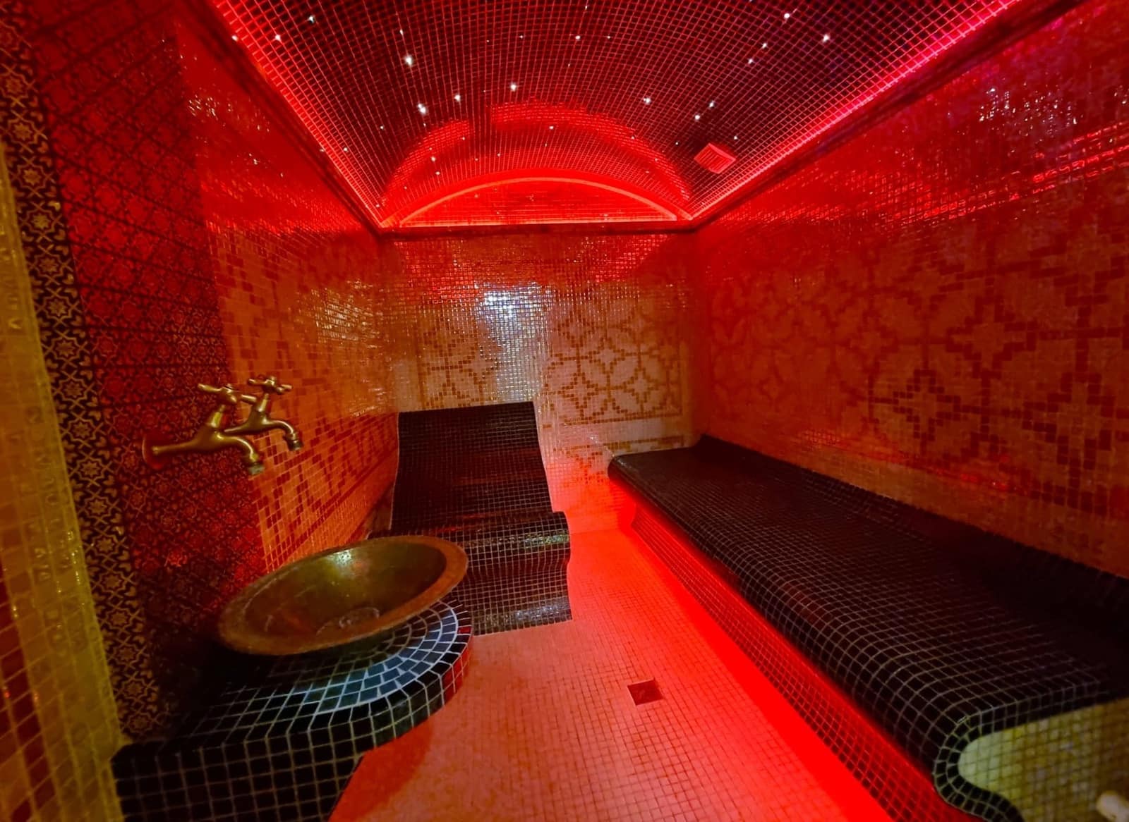 5 sypialnia Willa na sprzedaż w Torrevieja z basenem - 1 170 000 € (Ref: 9593922)