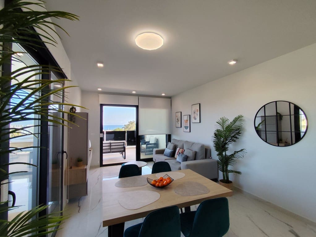 2 bedroom Apartment for sale in Orihuela Costa with pool - € 339,000 (Ref: 9612776)