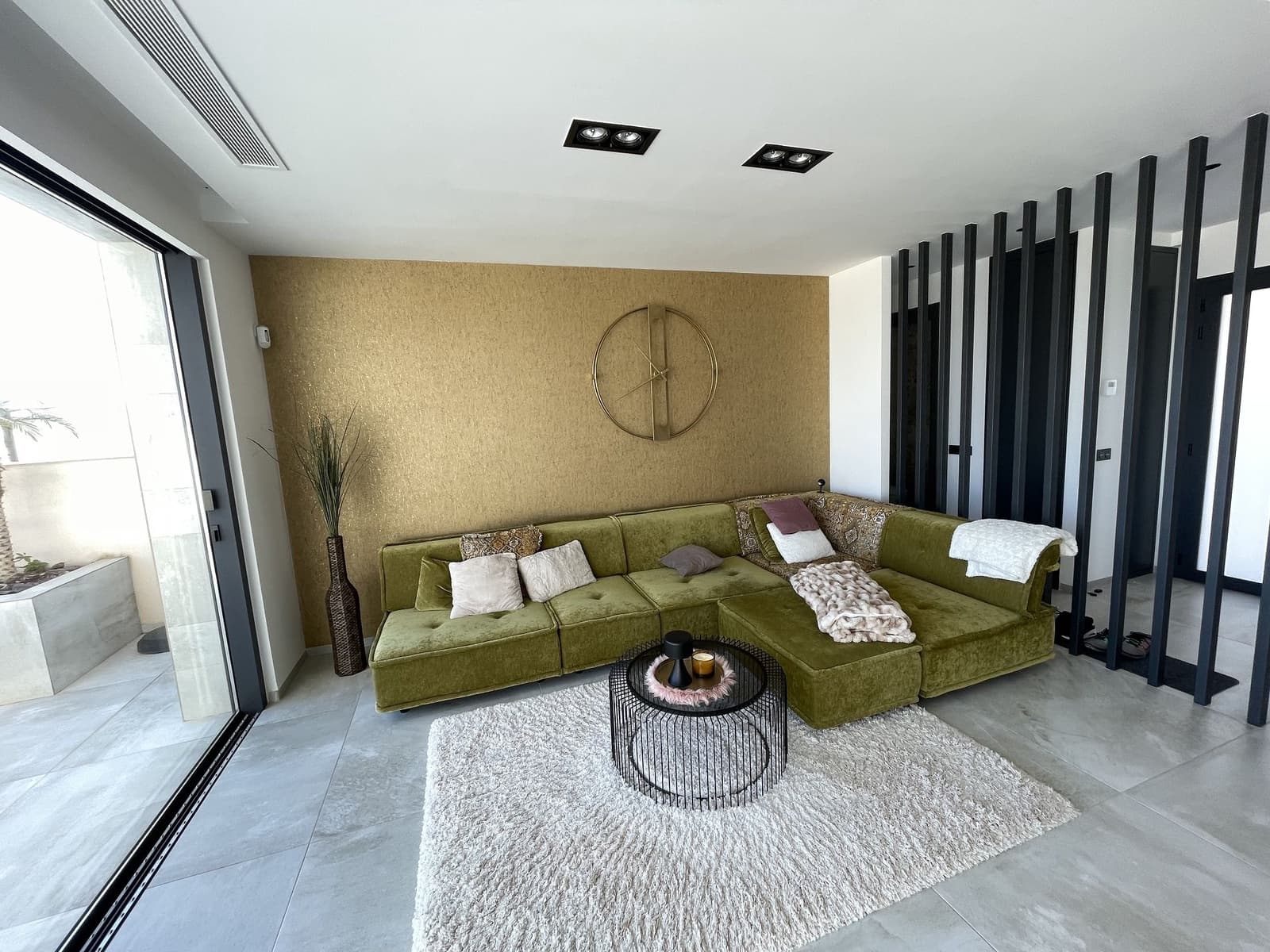 4 bedroom Villa for sale in Ciudad Quesada with garage - € 699,000 (Ref: 9612822)