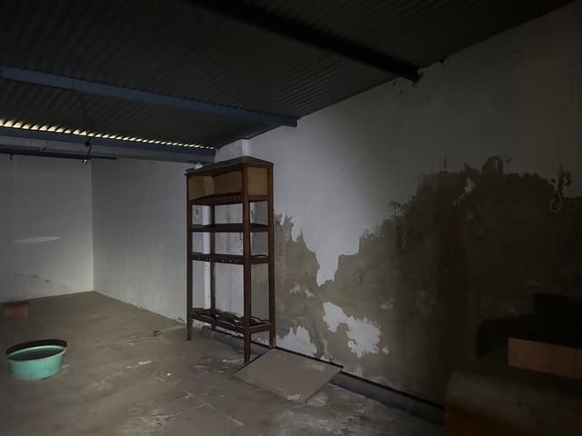 1 bedroom Commercial for sale in Jacarilla - € 165,000 (Ref: 9612862)