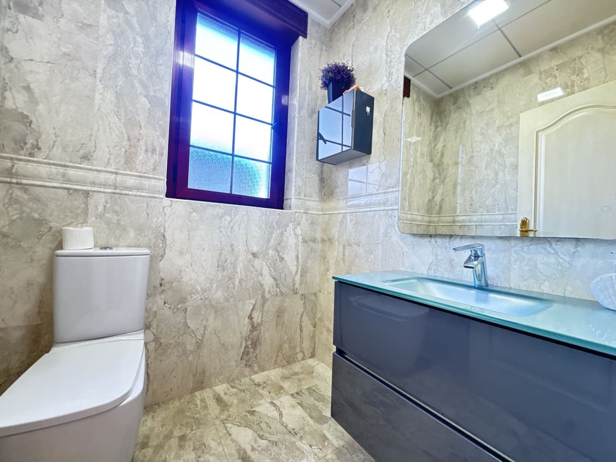 4 bedroom Villa for sale in Cabo Roig - € 1,700,000 (Ref: 9612904)