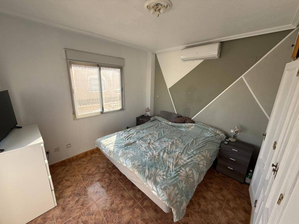 2 sovrum Semi-fristående Villa till salu i Torre de la Horadada med pool garage - 254 900 € (Ref: 9612909)