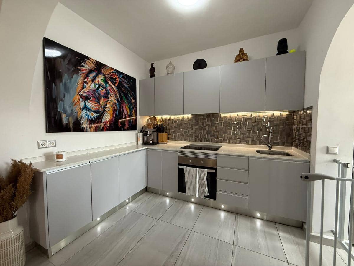 5 makuuhuone Huvila myytävänä paikassa Ciudad Quesada mukana uima-altaan - 498 000 € (Ref: 9612920)