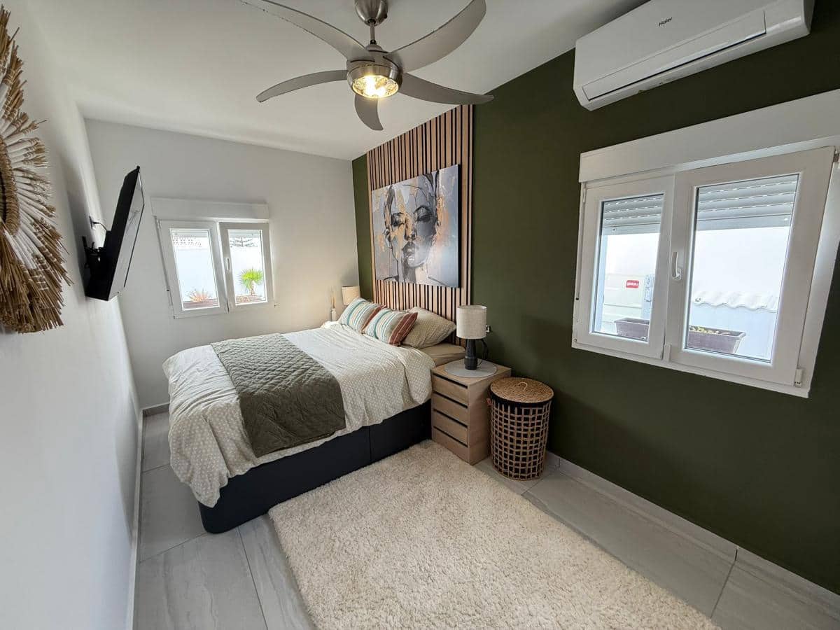 5 makuuhuone Huvila myytävänä paikassa Ciudad Quesada mukana uima-altaan - 498 000 € (Ref: 9612920)