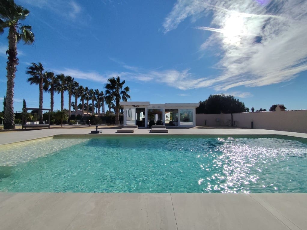 3 bedroom Villa for sale in Mudamiento - € 660,000 (Ref: 9612938)