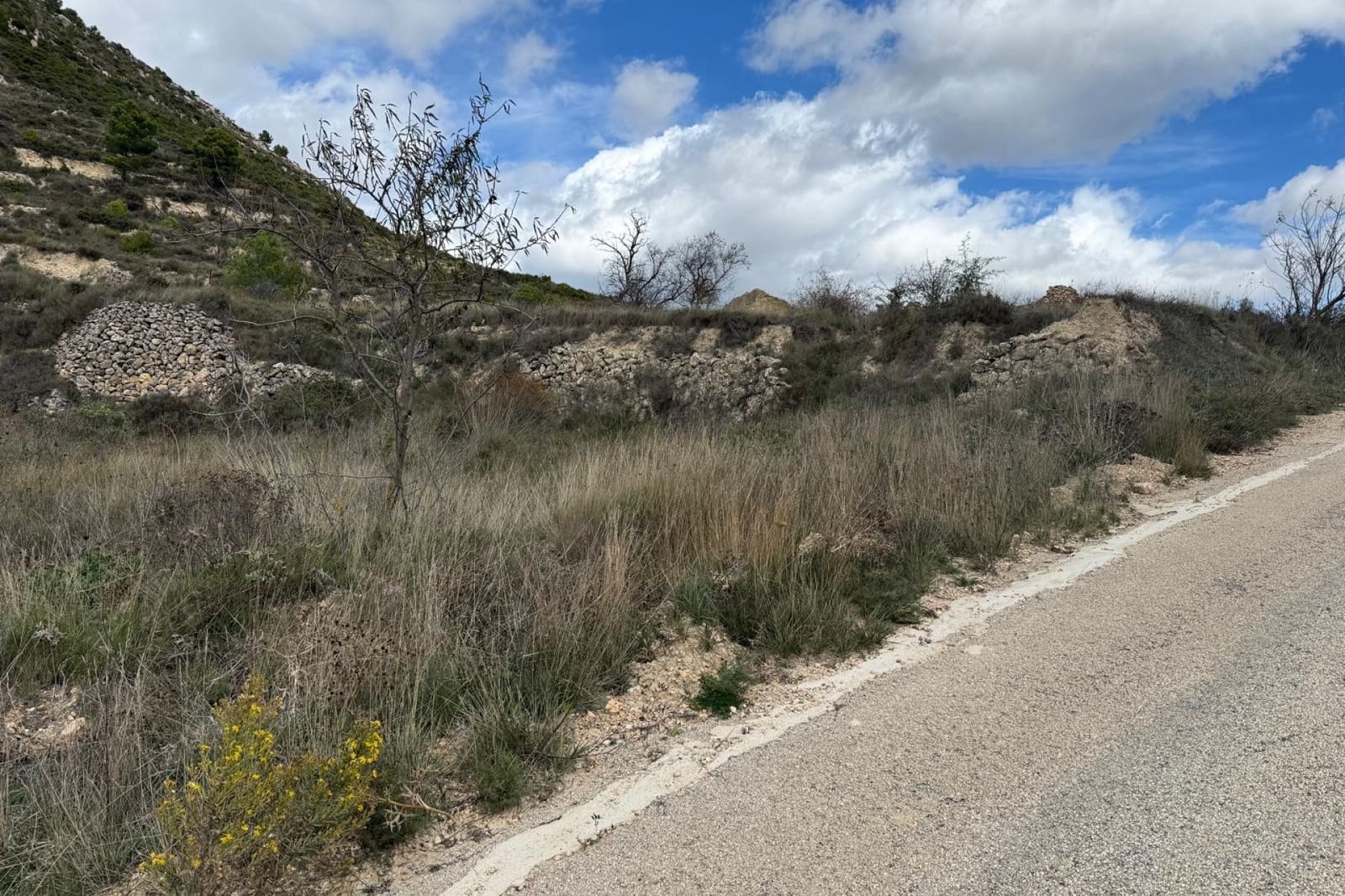 Building Plot for sale in Confrides - € 40,000 (Ref: 9612988)