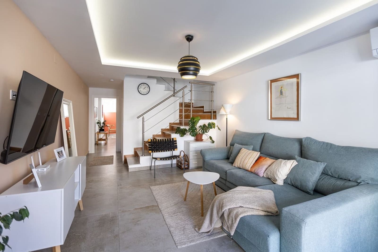 3 makuuhuone Omakotitalo myytävänä paikassa Torrevieja - 205 000 € (Ref: 9612998)