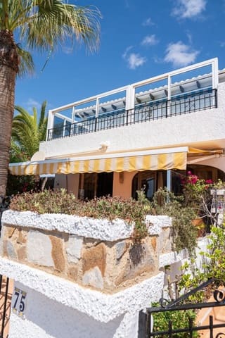 2 bedroom Flat for sale in Cabo Roig, Orihuela with pool garage - € 425,000 (Ref: 9613005)