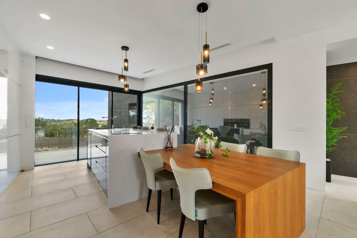 3 quarto Moradia para venda em Orihuela com piscina - 1 195 000 € (Ref: 9613011)