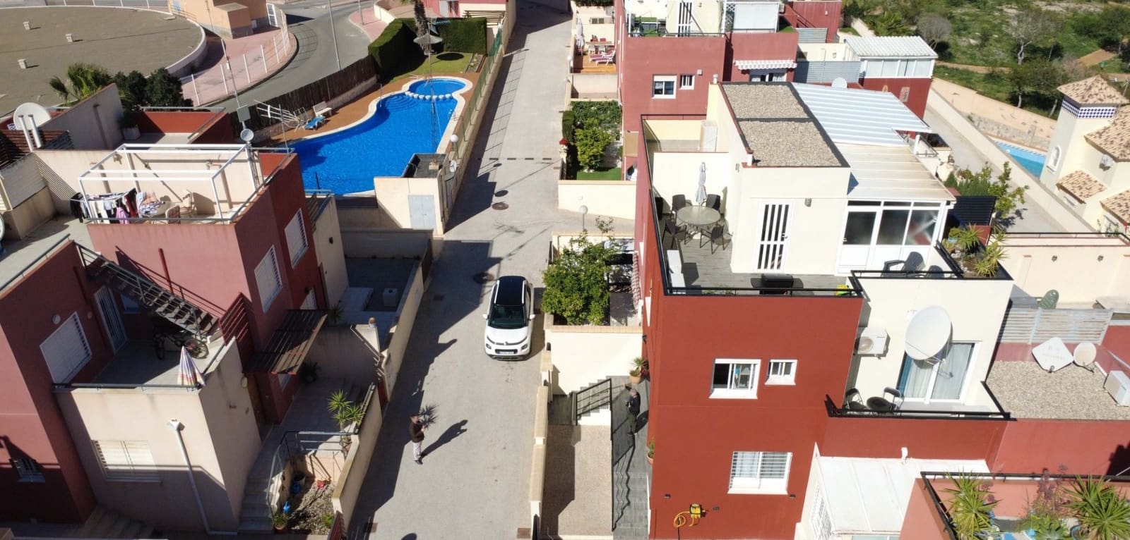 3 bedroom Townhouse for sale in Orihuela Costa with pool - € 288,000 (Ref: 9613039)