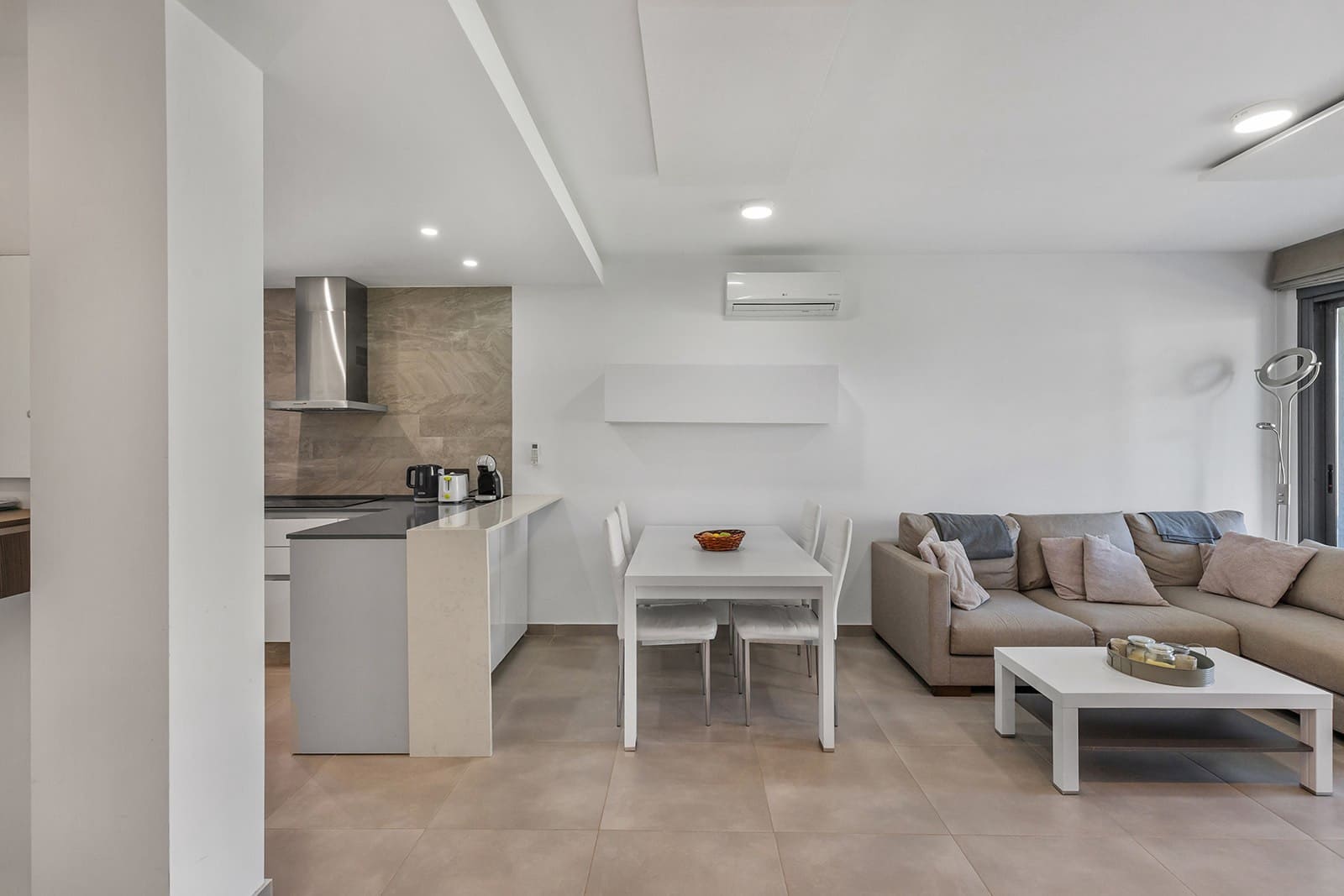 2 sypialnia Apartament na sprzedaż w Orihuela Costa z basenem garażem - 274 900 € (Ref: 9613058)