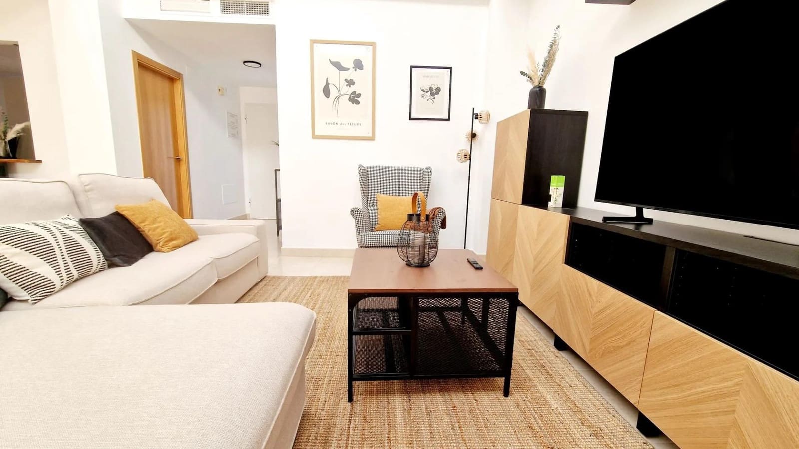 3 soverom Villa til salgs i Purias med garasje - € 375 000 (Ref: 9654976)