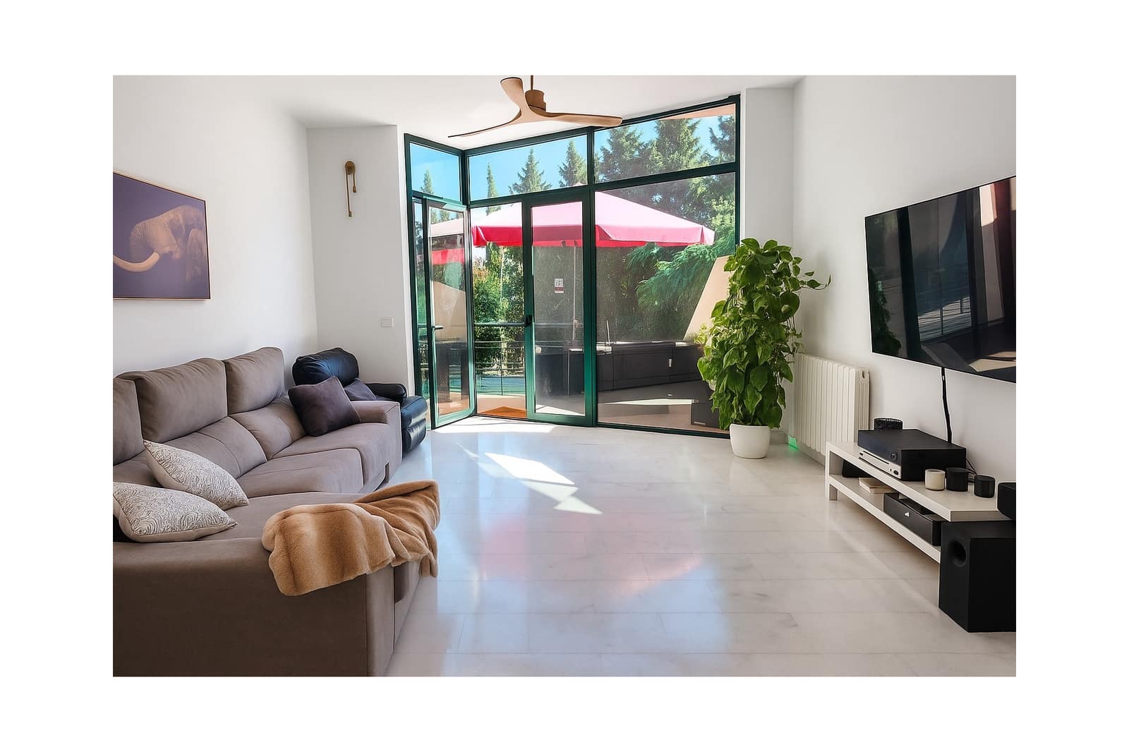 3 makuuhuone Omakotitalo myytävänä paikassa San Juan de Alicante / Sant Joan d'Alacant mukana 
autotalli - 463 500 € (Ref: 9655307)