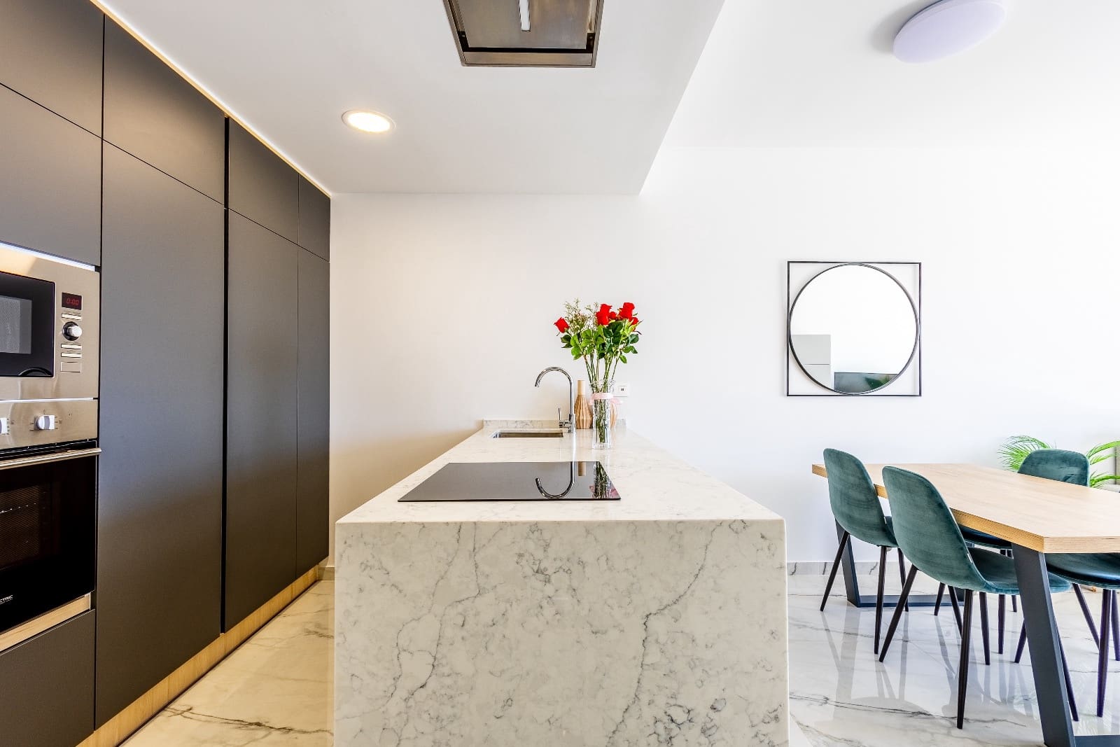 2 Zimmer Apartment zu verkaufen in Playa Flamenca mit Garage - 599.000 € (Ref: 9655363)