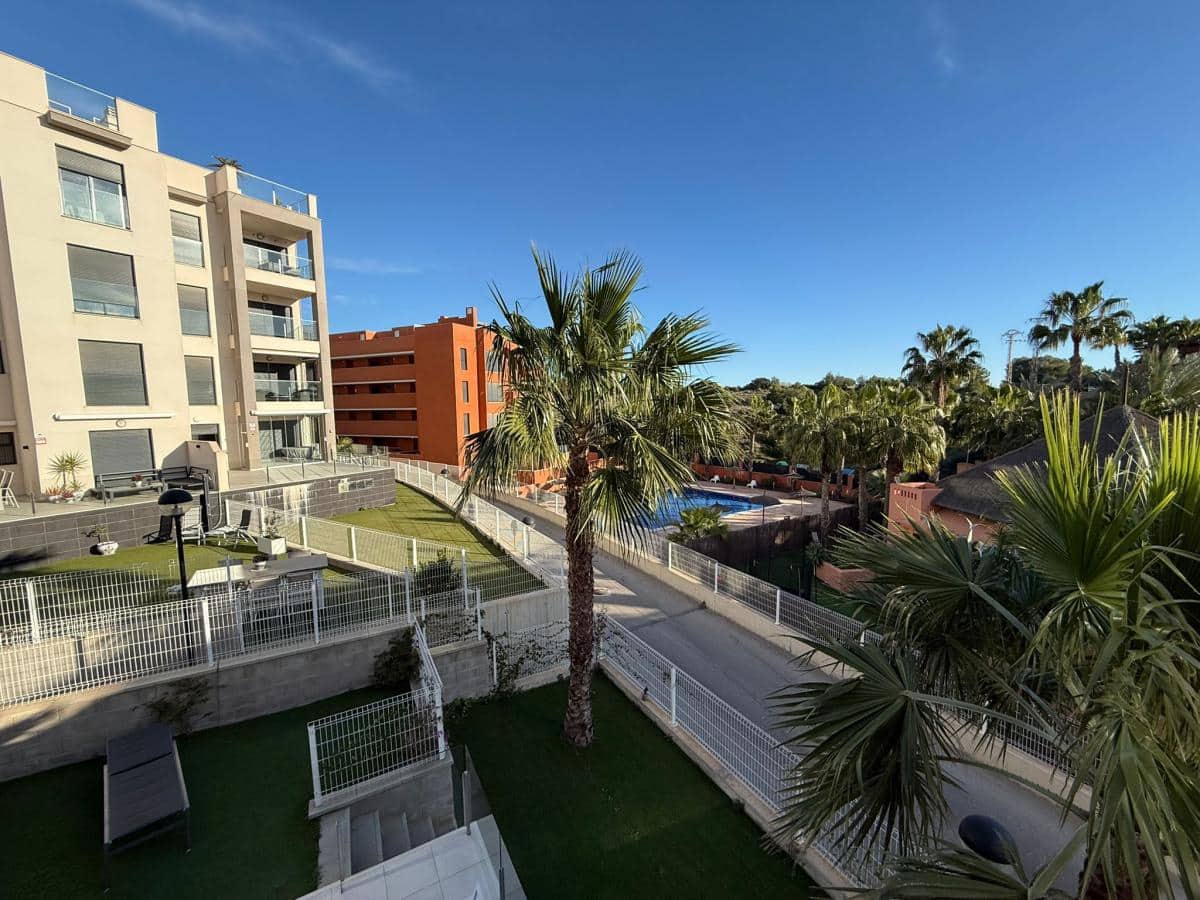 2 makuuhuone Huoneisto myytävänä paikassa Villamartin mukana uima-altaan - 219 999 € (Ref: 9655431)