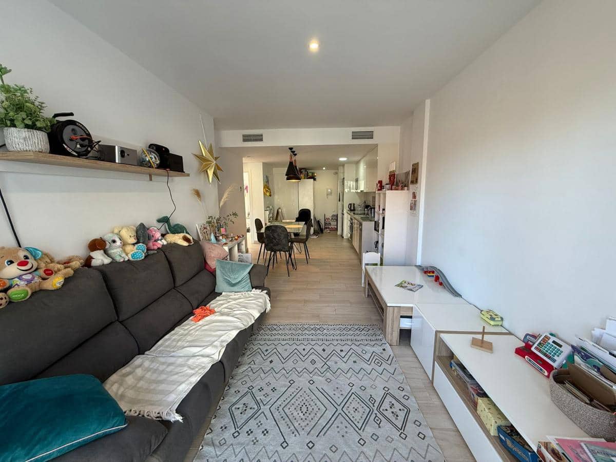 2 makuuhuone Huoneisto myytävänä paikassa Villamartin mukana uima-altaan - 219 999 € (Ref: 9655431)