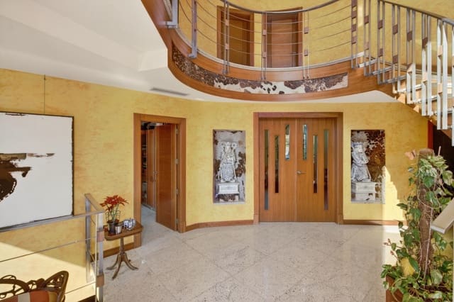 5 chambre Villa/Maison à vendre à Elche / Elx avec piscine garage - 1 449 000 € (Ref: 9655501)