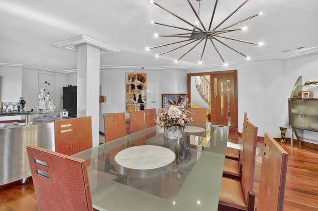 5 chambre Villa/Maison à vendre à Elche / Elx avec piscine garage - 1 449 000 € (Ref: 9655501)