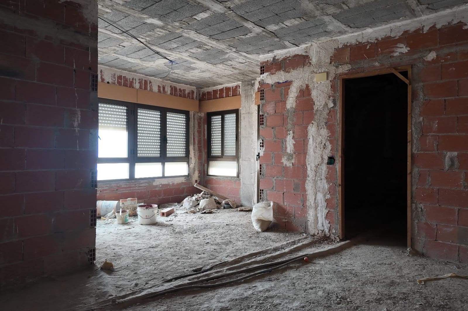 4 soverom Kommersiell til salgs i San Vicente / Sant Vicent del Raspeig med garasje - € 470 000 (Ref: 9662859)