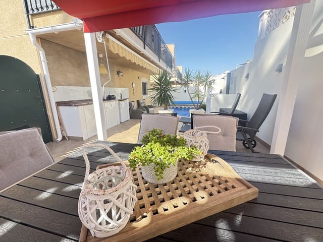 4 slaapkamer Villa te koop in Villamartin, Orihuela - € 379.000 (Ref: 9662945)