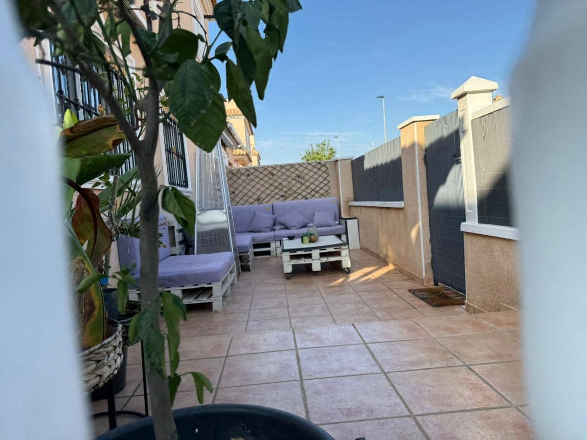 Pareado de 2 habitaciones en Torre de la Horadada en venta con piscina - 254.900 € (Ref: 9663023)