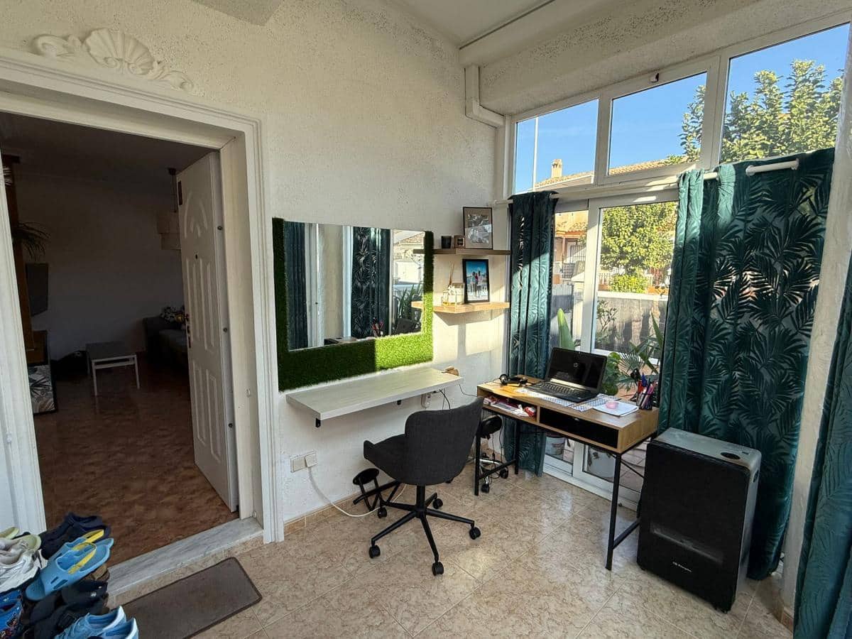 Pareado de 2 habitaciones en Torre de la Horadada en venta con piscina - 254.900 € (Ref: 9663023)