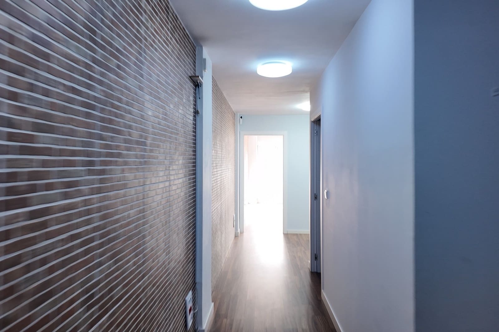 3 Zimmer Gewerbe zu verkaufen in Alicante / Alacant Stadt - 255.000 € (Ref: 9663057)