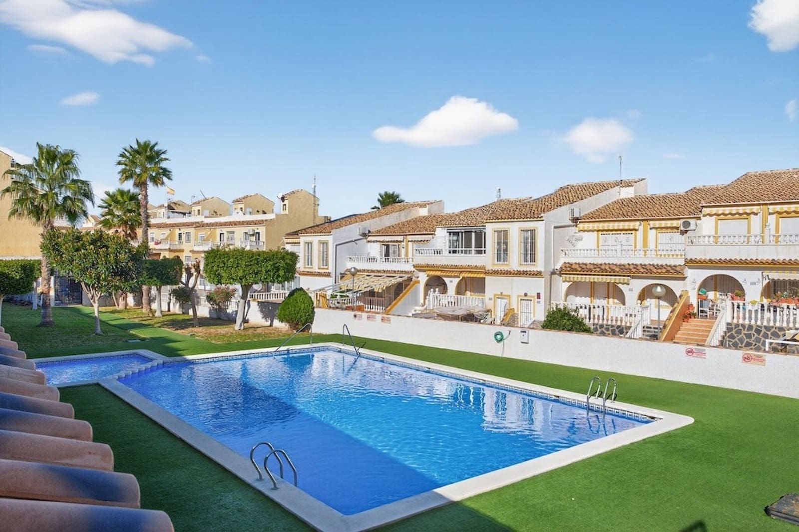 3 bedroom Apartment for sale in Gran Alacant with pool garage - € 199,000 (Ref: 9663059)