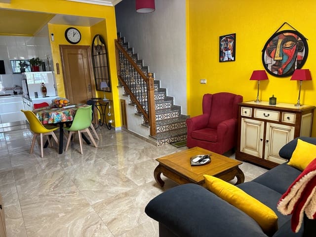 3 bedroom Townhouse for sale in Bigastro with garage - € 165,000 (Ref: 9663153)