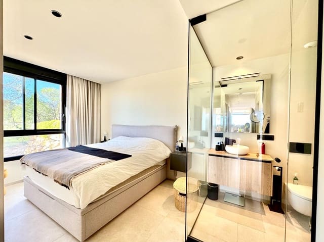 3 sypialnia Apartament na sprzedaż w Orihuela z basenem garażem - 549 000 € (Ref: 9663167)