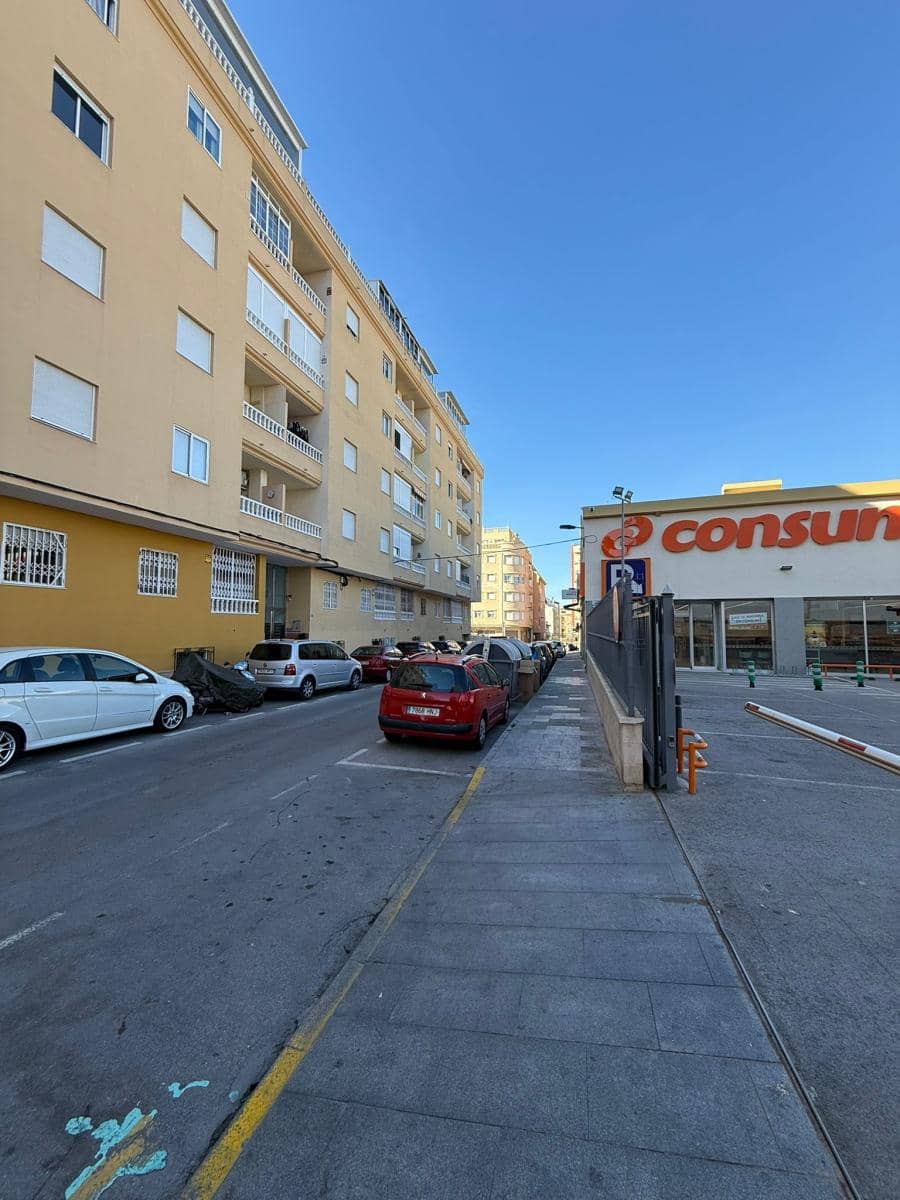 1 makuuhuone Huoneisto myytävänä paikassa Torrevieja - 109 999 € (Ref: 9663168)