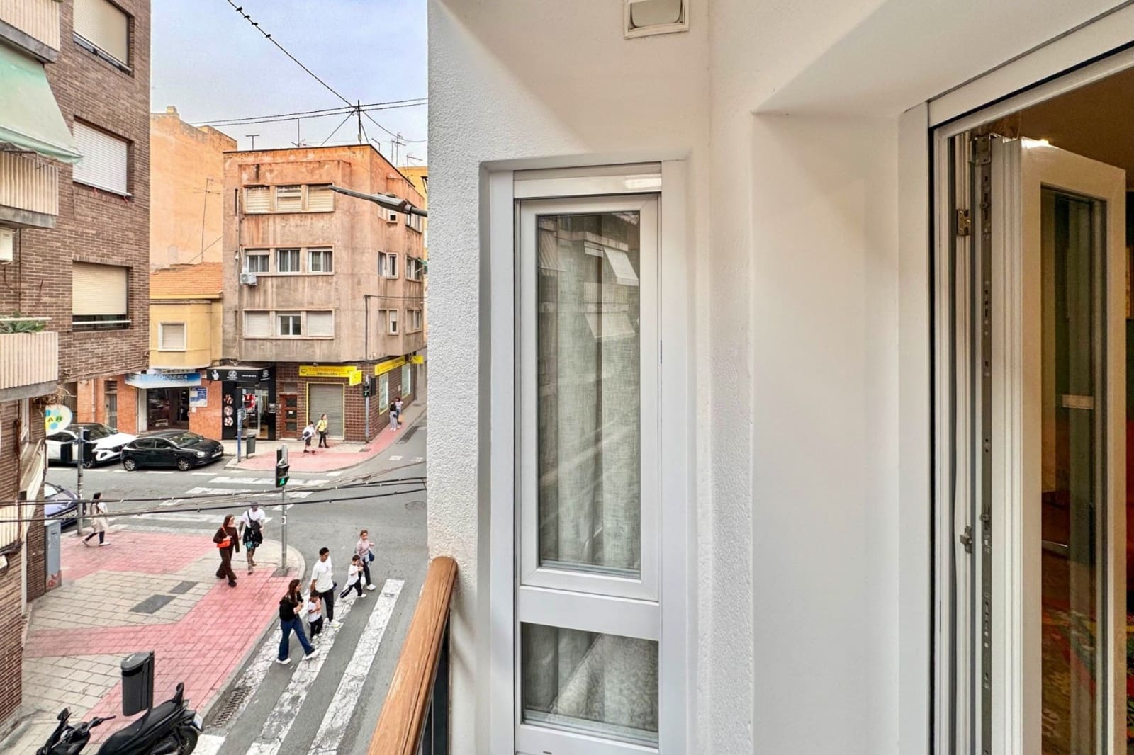 2 bedroom Apartment for sale in Alicante / Alacant city - € 185,000 (Ref: 9663179)