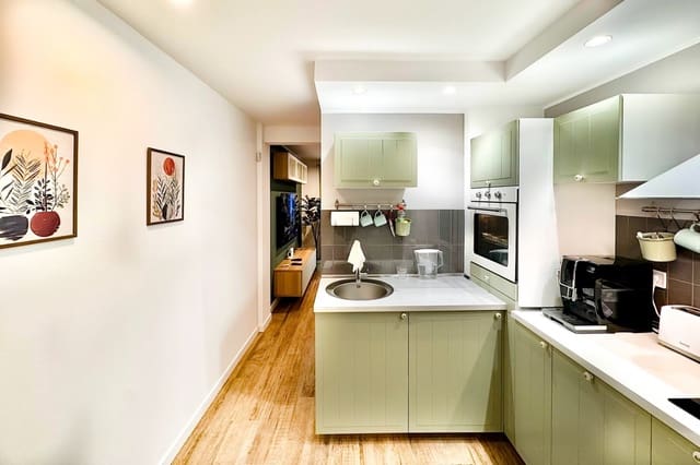 2 bedroom Apartment for sale in Alicante / Alacant city - € 185,000 (Ref: 9663179)