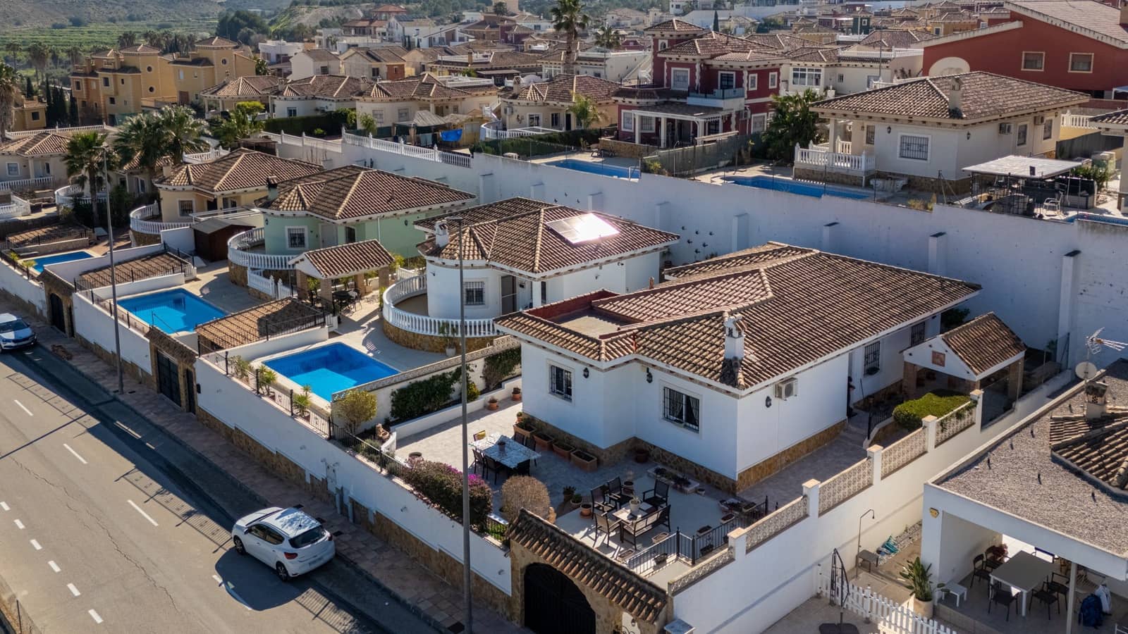 3 bedroom Villa for sale in Bigastro with garage - € 295,000 (Ref: 9663222)