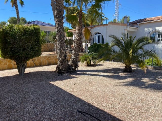 4 makuuhuone Huvila myytävänä paikassa Villamartin, Orihuela - 550 000 € (Ref: 9667840)