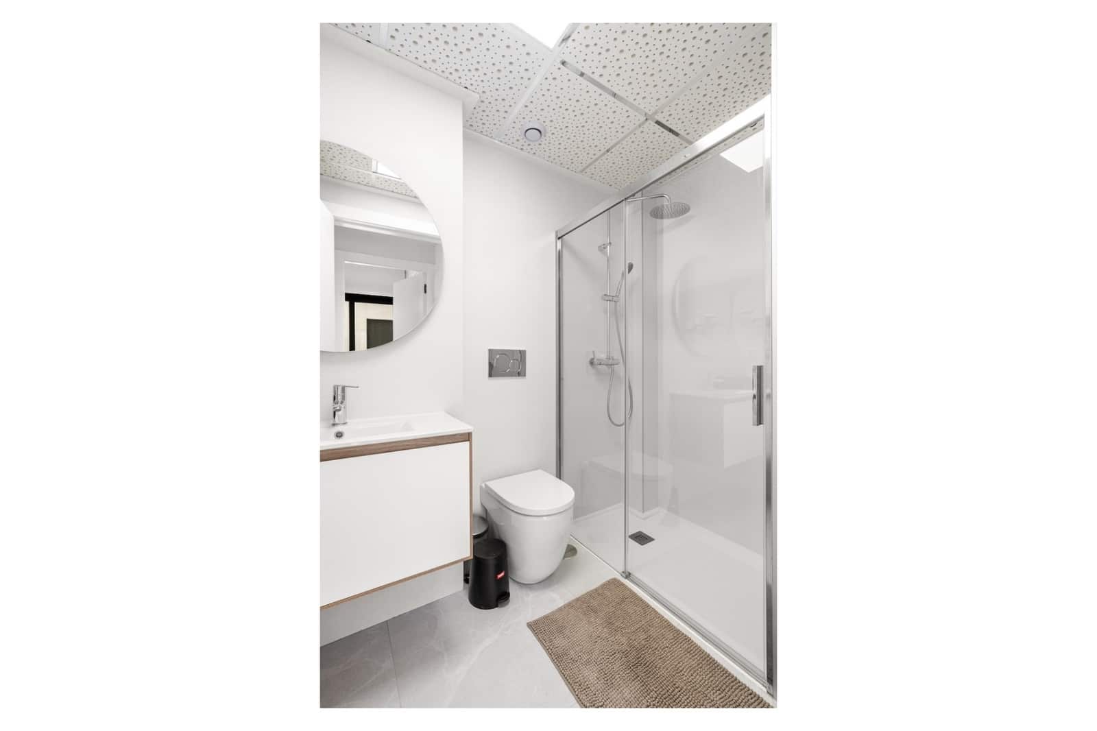 2 Zimmer Apartment zu verkaufen in Torrevieja mit Pool - 279.000 € (Ref: 9667858)