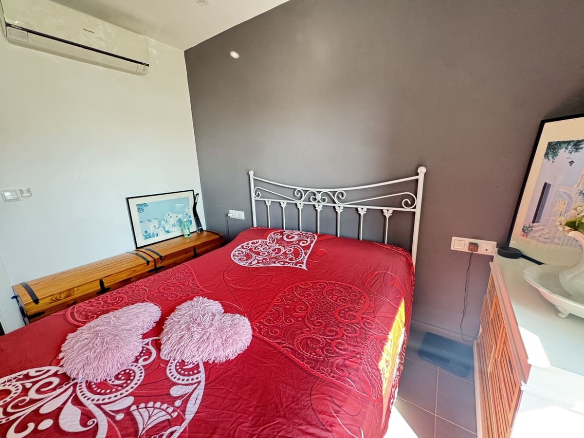 2 quarto Casa em Banda para venda em Villamartin - 356 900 € (Ref: 9667918)