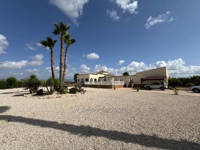 5 slaapkamer Villa te koop in Catral - € 399.000 (Ref: 9667958)