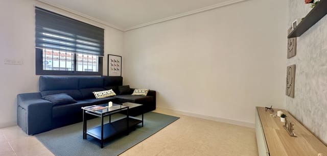 3 sypialnia Dom na sprzedaż w San Miguel de Salinas z basenem garażem - 229 000 € (Ref: 9667991)